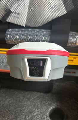 SinoGNSS T70 laser RTK Galileo E5 AltBOC enabled GNSS receiver supporting GPS L2PY signals for precise positioning and navigation applications